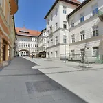 Big 75m2 Next To Opera Building In Direct Centrum, Air-conditioned, Balcony, 24h Self Checking Banska Bystrica