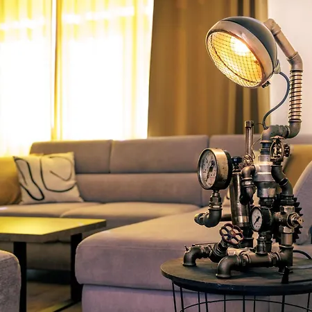 Big 75m2 Next To Opera Building In Direct Centrum, Air-conditioned, Balcony, 24h Self Checking Apartment *