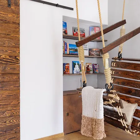 Big 75m2 Next To Opera Building In Direct Centrum, Air-conditioned, Balcony, 24h Self Checking *