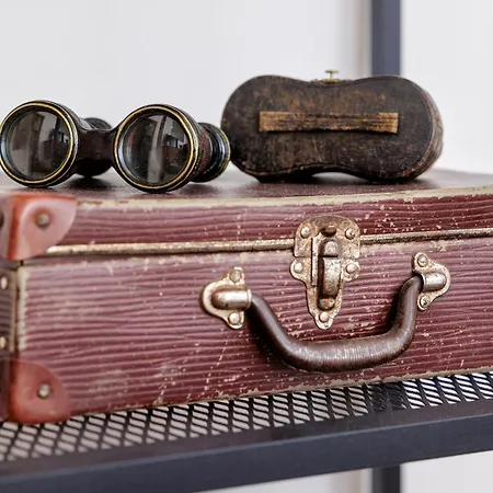 Apartman Big 75m2 Next To Opera Building In Direct Centrum, Air-conditioned, Balcony, 24h Self Checking *